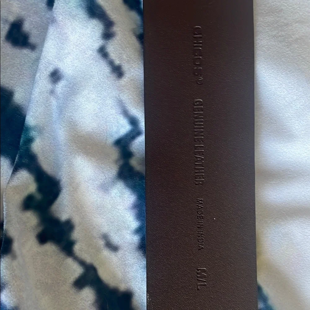 Chico’s Brown Adjustable Leather‎ Belt with Buckle Shell Inlay